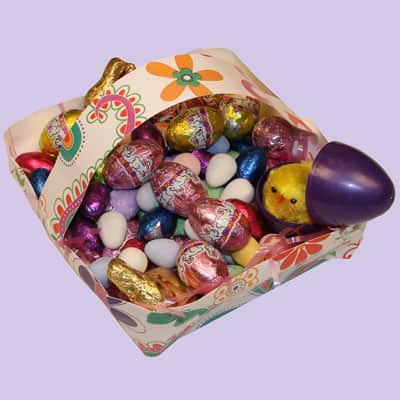 Panier fait avec une assiette carrée
